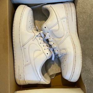 Nike Air Force 1